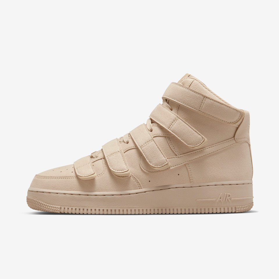 Billie Eilish x Air Force 1 High