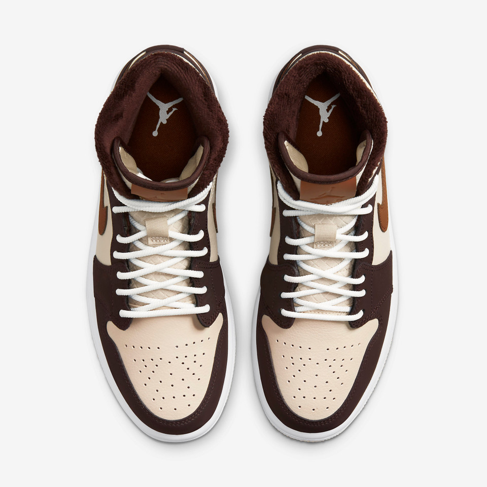 Air Jordan 1 Mid SE Brown Basalt Oatmeal