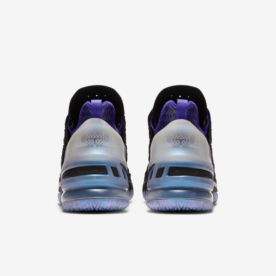 LeBron 18 Kylian Mbappe