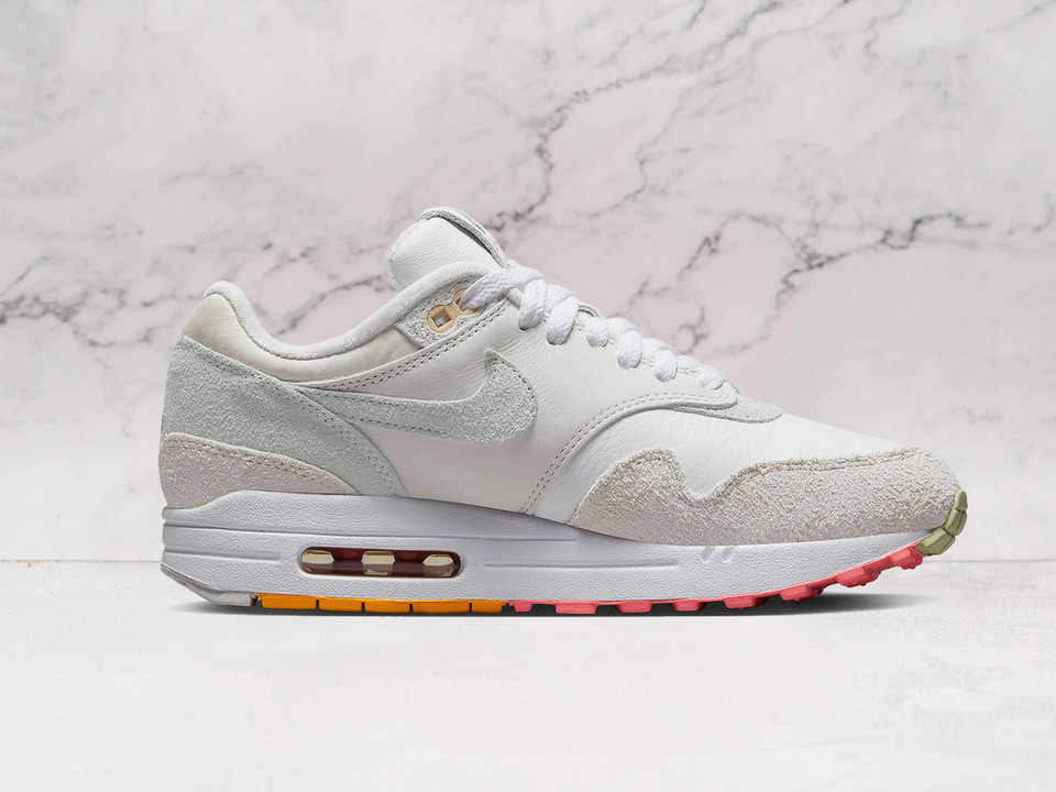 Air Max 1 Pom Pom – Polka Dot Overlays & Soft Pastel Colors Air Max 1 Pom Pom – Polka Dot Overlays & Soft Pastel Colors