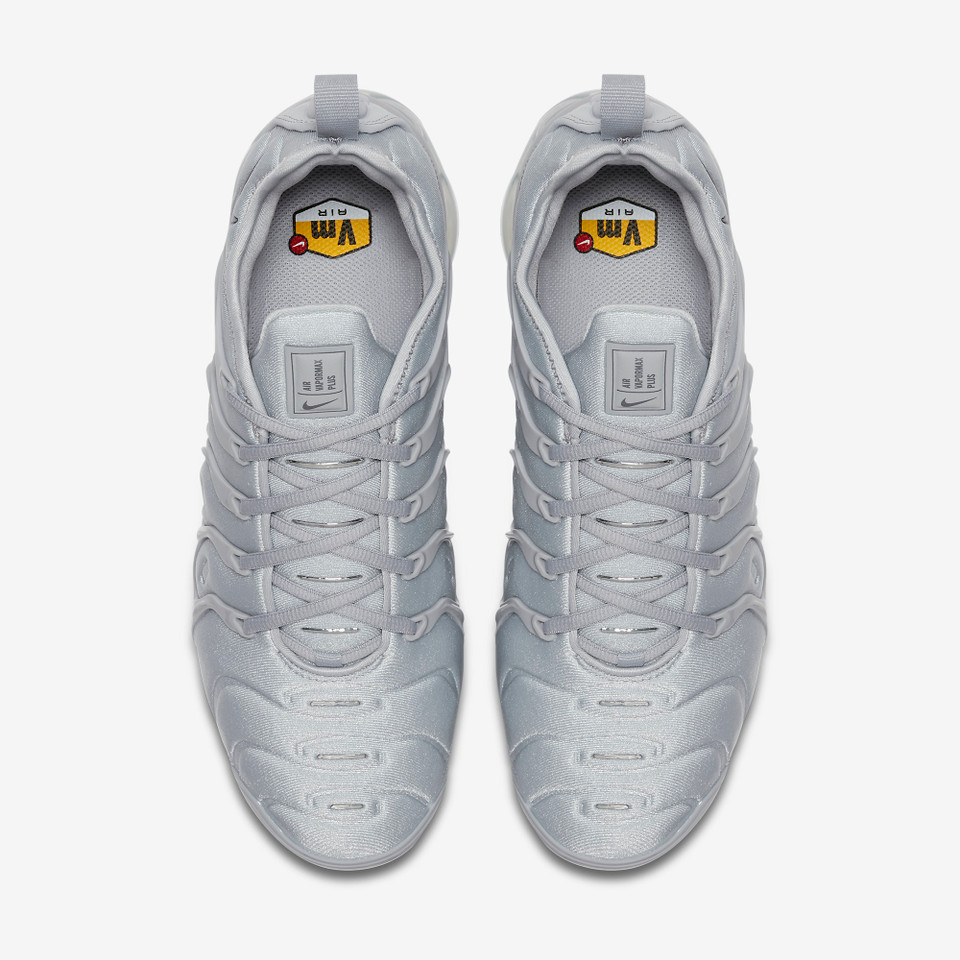 Air VaporMax Plus Cool Grey