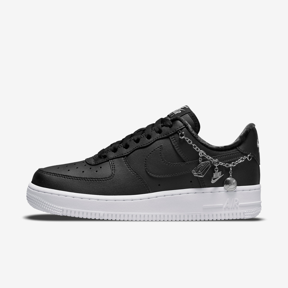 Air Force 1 Low LX Black Pendant "Lucky Charms"