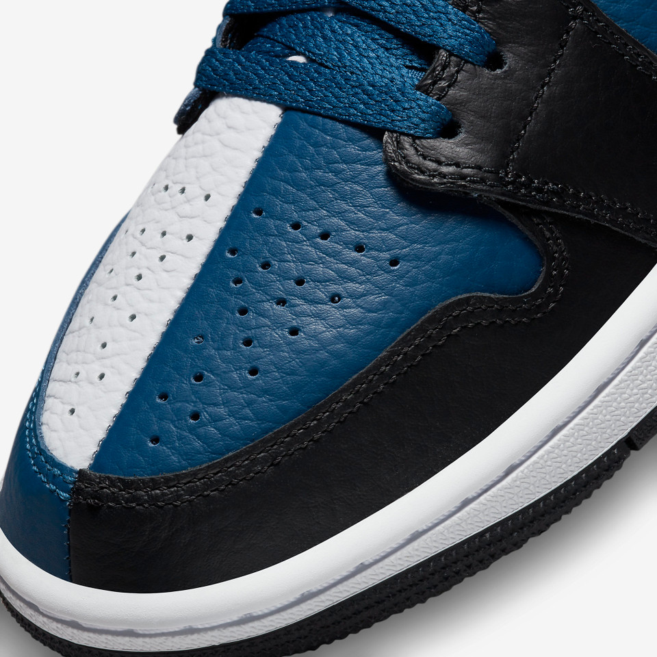 Jordan 1 Mid Split French Blue