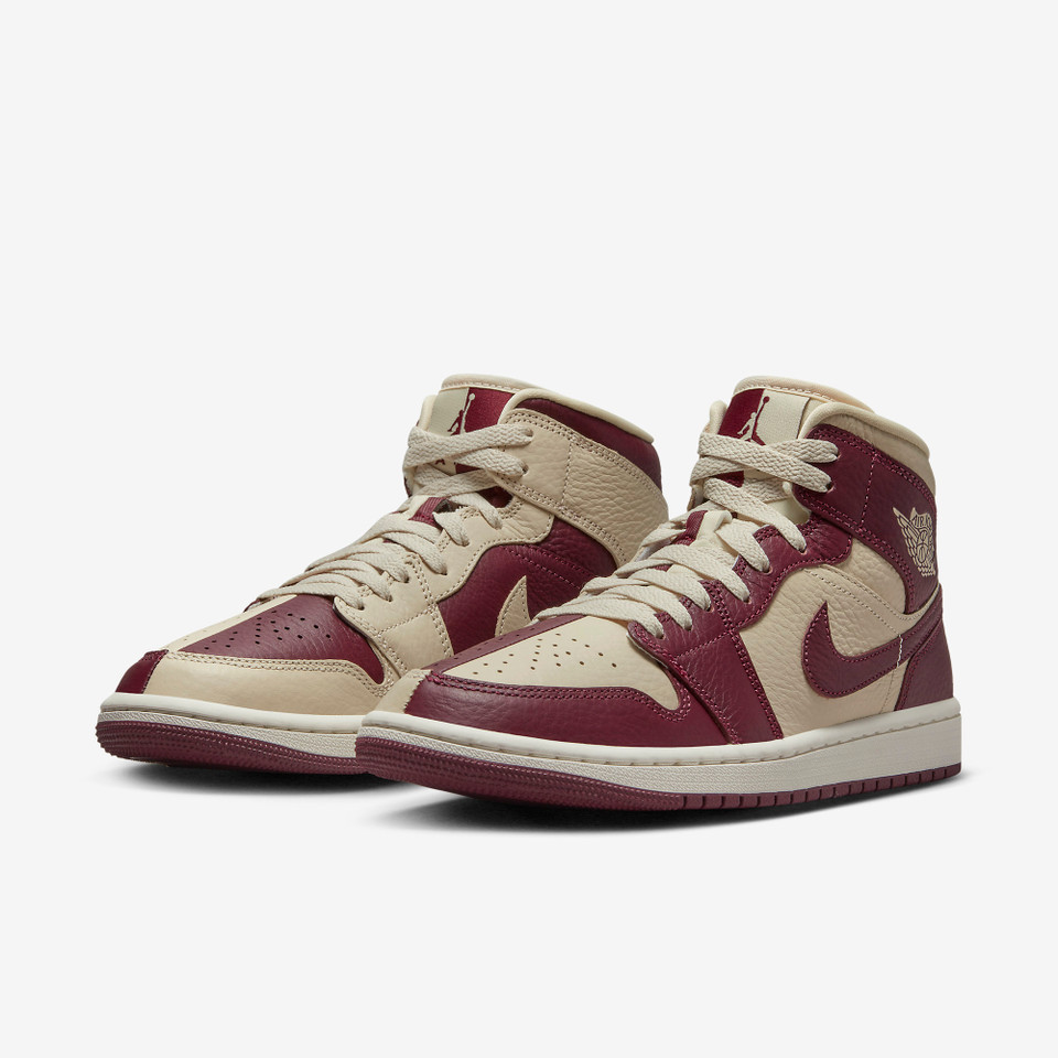Jordan 1 Mid Split Beach Cherrywood Red