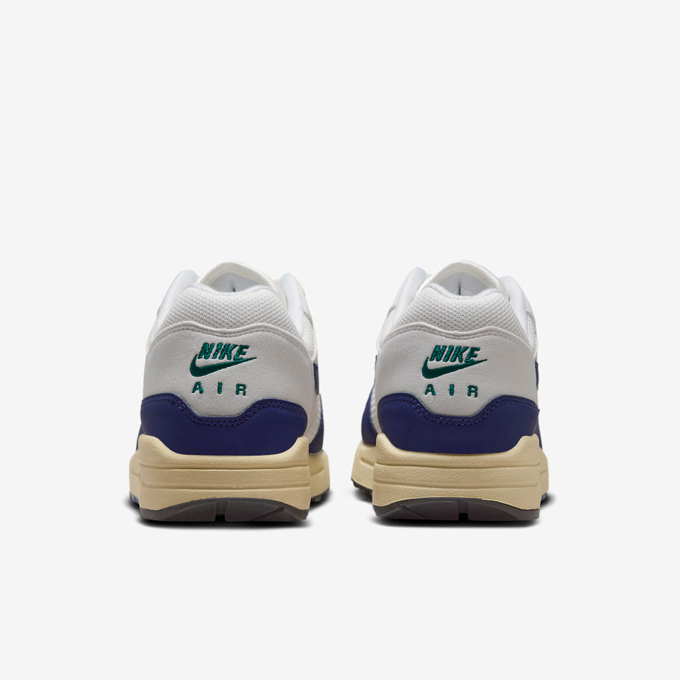 Air Max 1 Athletic Dept
