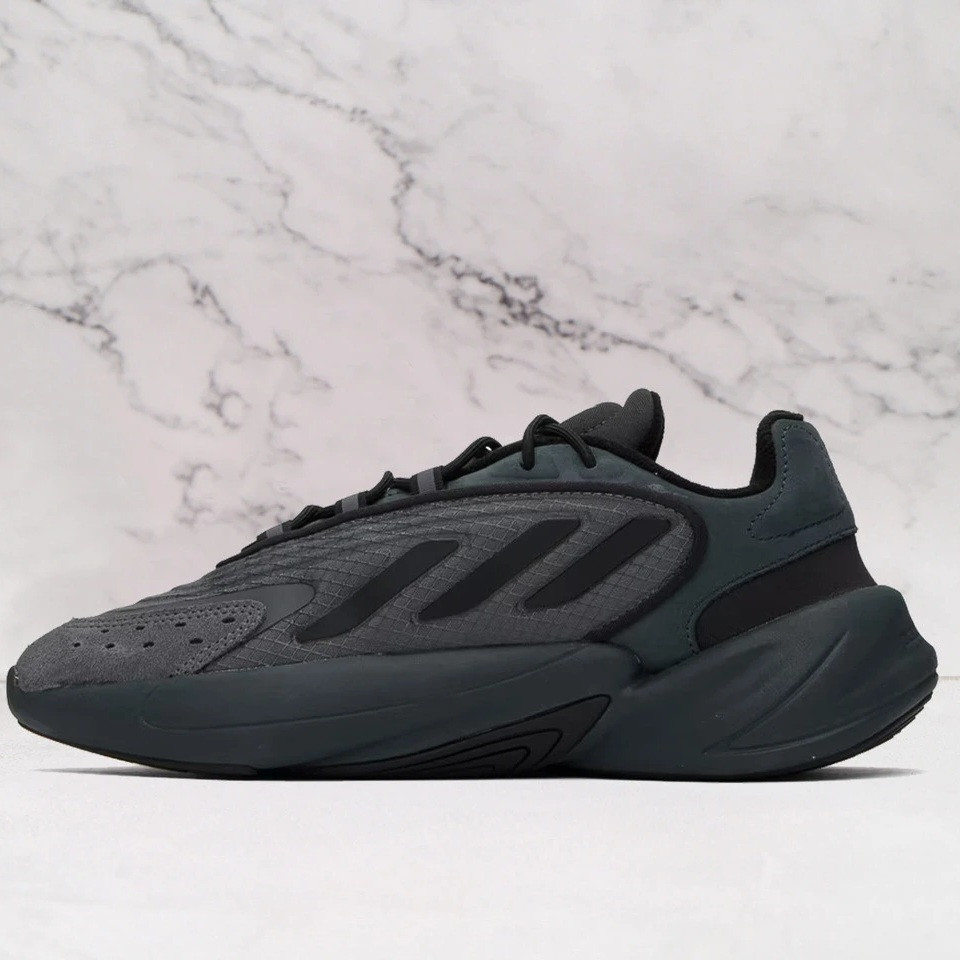 ADIDAS ORIGINALS  Black & Gray Ozelia Sneakers