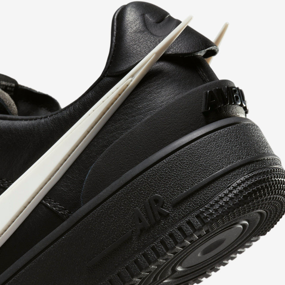 Air Force 1 Low SP AMBUSH Black