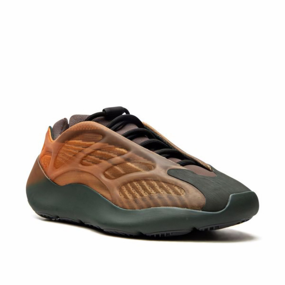 YEEZY  Orange YZY 700 V3 Sneakers