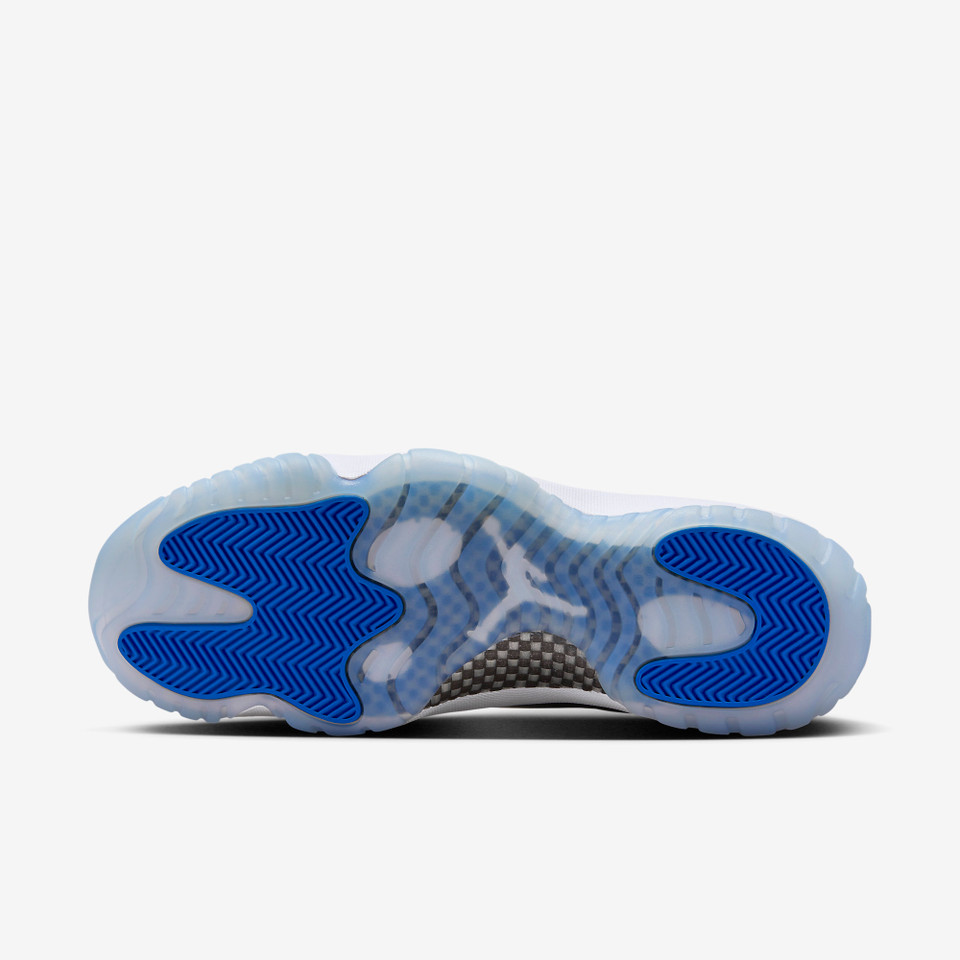 Air Jordan 11 Low "Space Jam"
