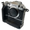 USED FUJIFILM X-T4 W/VG-XT4 GRIP (770805)