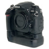 USED NIKON D200 W/ MB-D200