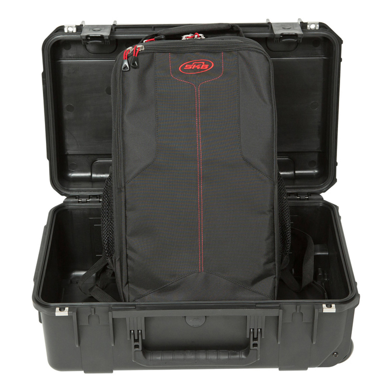 SKB iSERIES 2011-7 CASE W/PHOTO BACKPACK - 20X11X7"