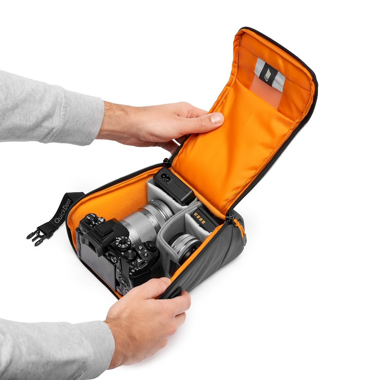 LOWEPRO GEARUP CREATOR BOX II (M)