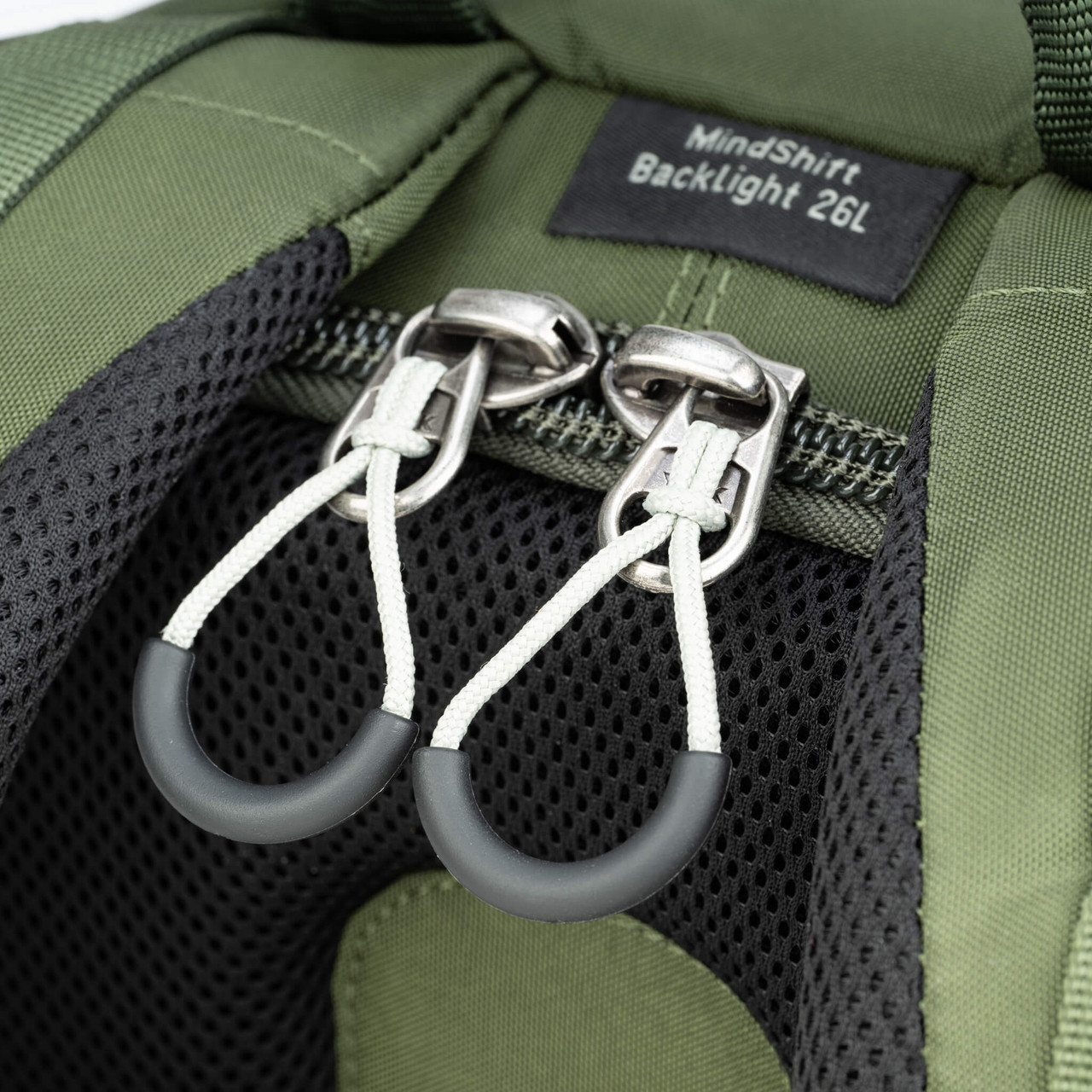 THINKTANK BACKLIGHT 26L (MONTANE GREEN)