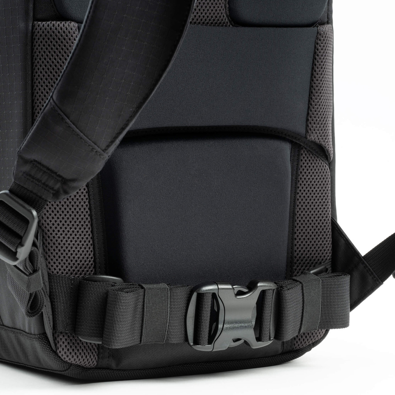 THINKTANK WALKER  PRO 24L (BLACK)