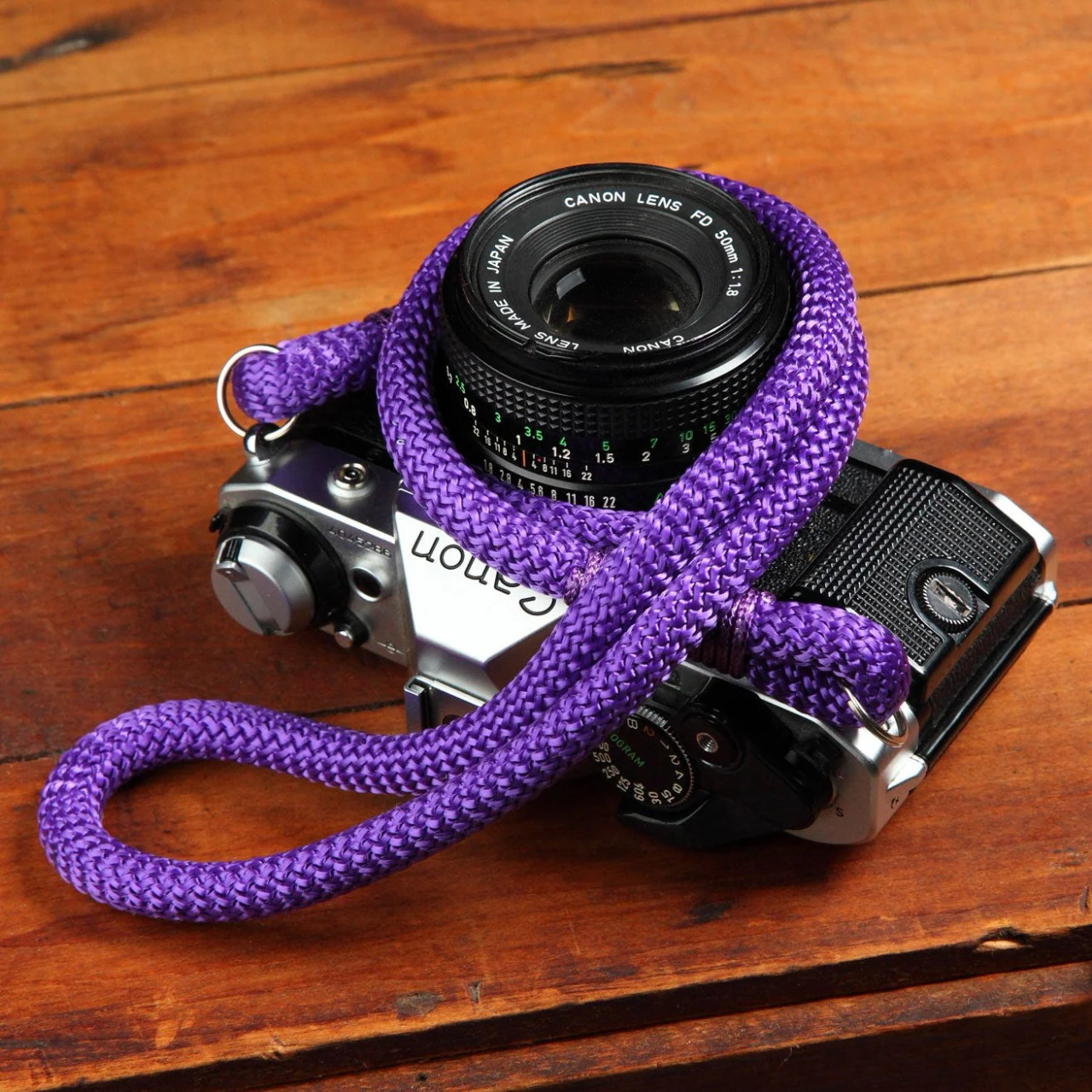 PHOTOGENIC ROPE STRAP (PURPLE FRINGE)