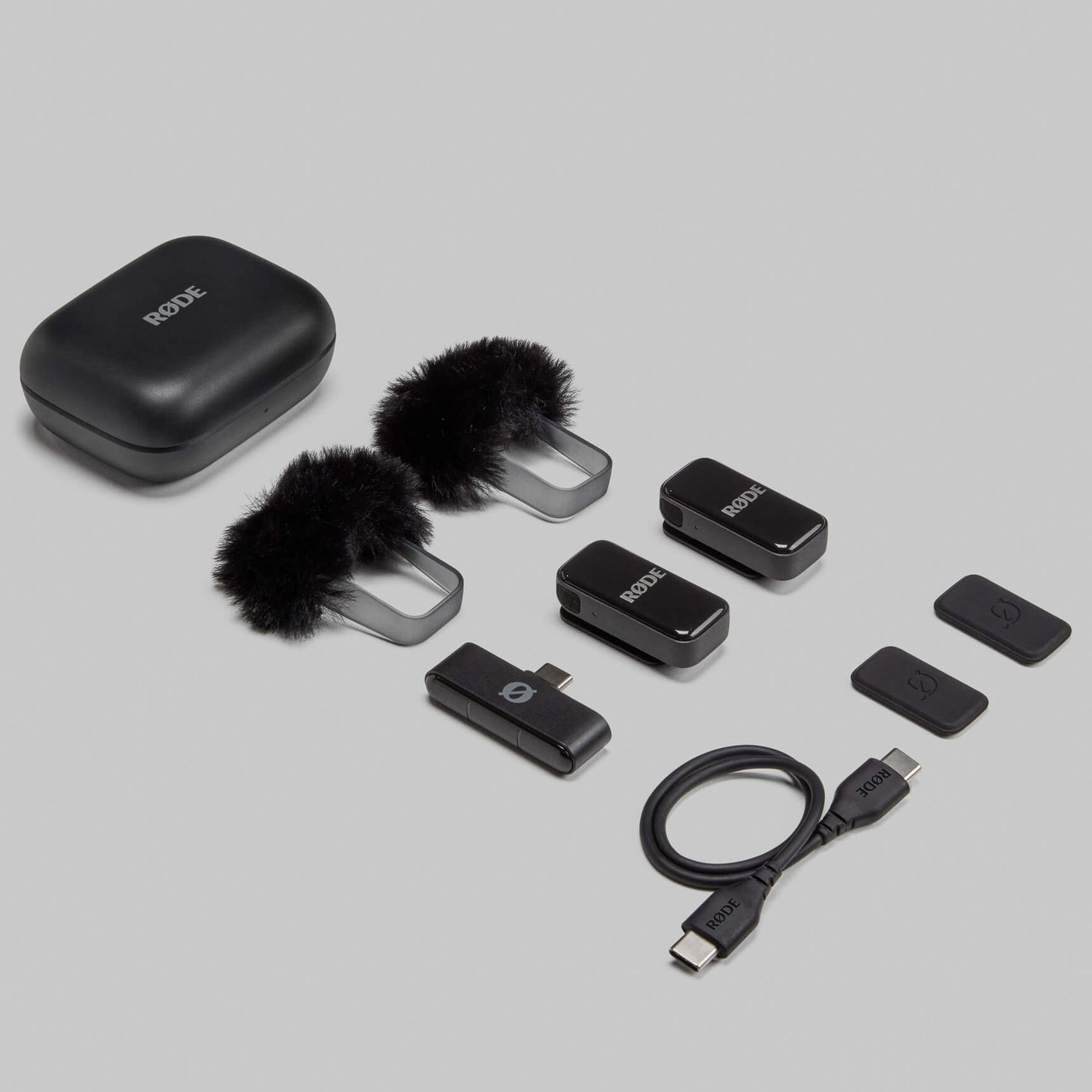 RODE WIRELESS MICRO 2-PERSON ULTRA-COMPACT WIRELESS MICROPHONE (LIGHTNING)