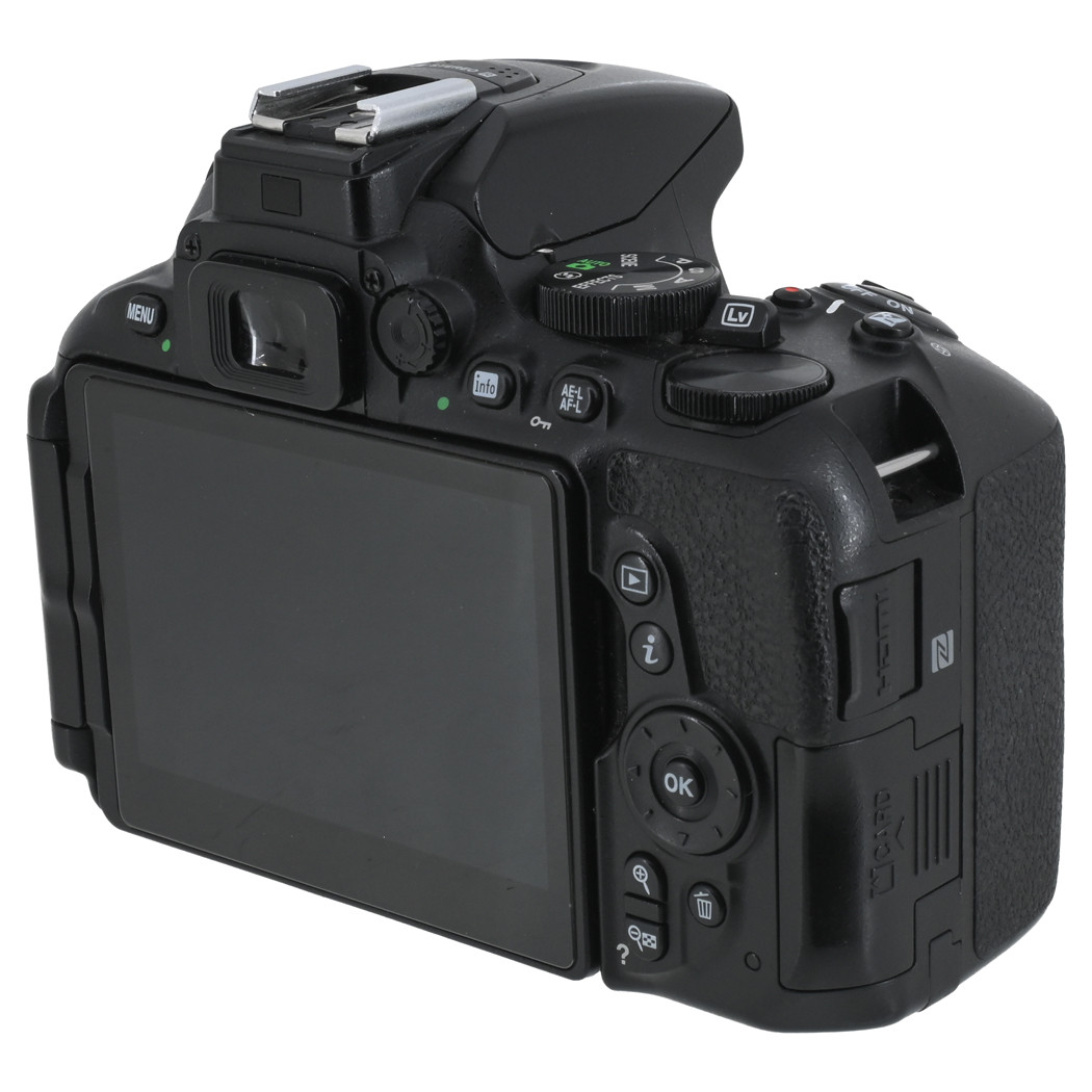 USED NIKON D5600 BODY (779963)