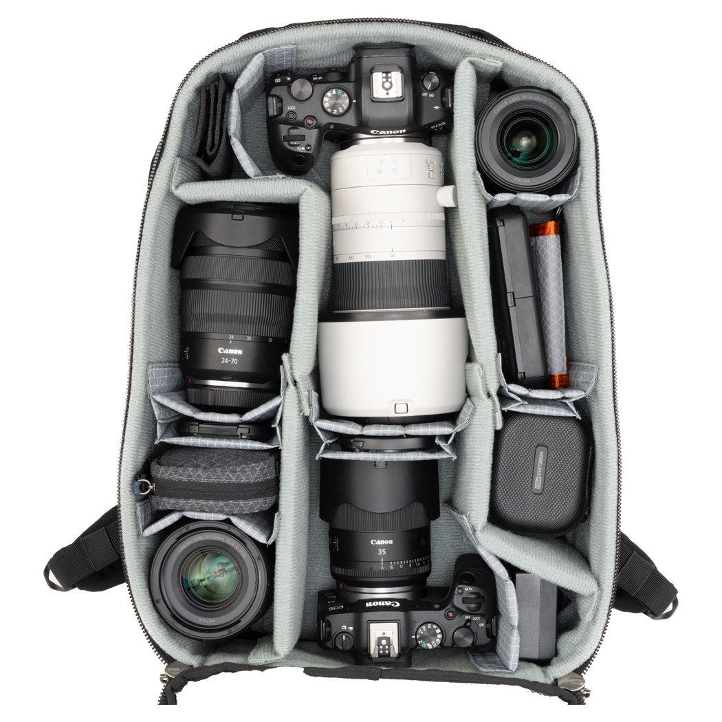 THINKTANK AIRPORT ESSENTIALS ROLLING 26L PHOTO PACK