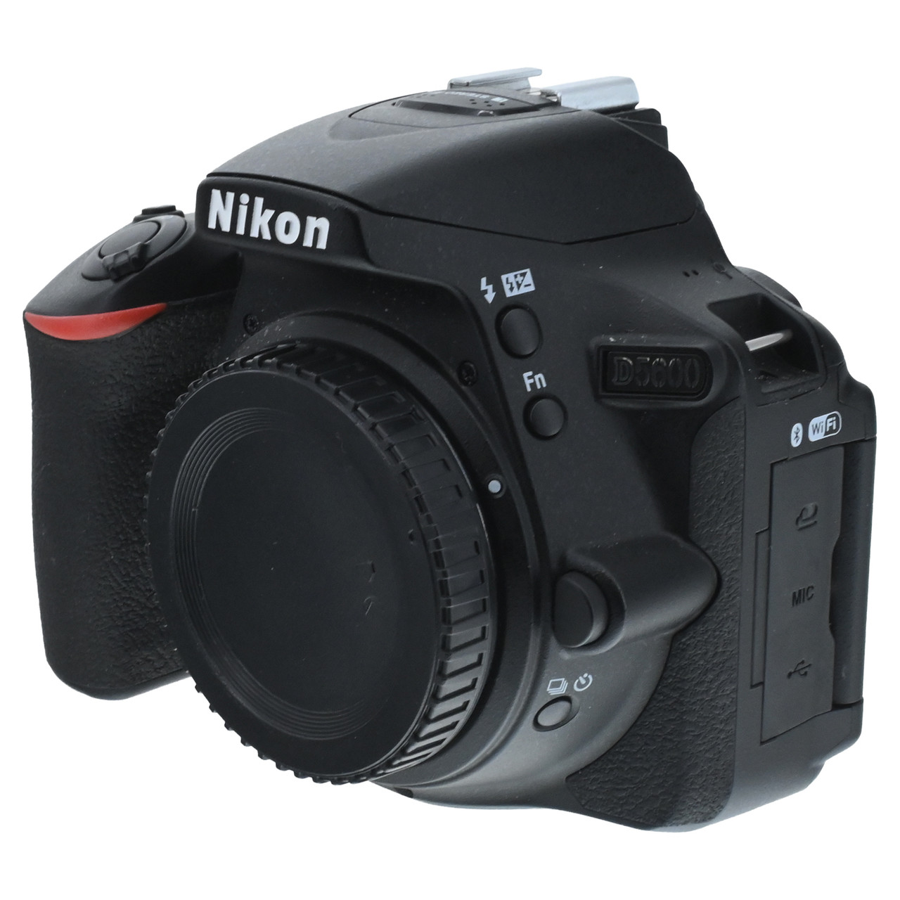 USED NIKON D5600 BODY
