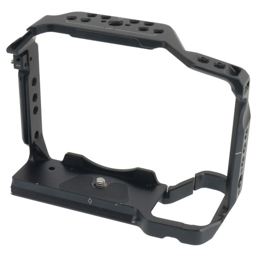 USED SMALLRIG 3667 CAGE F/A7IV