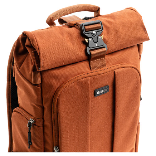 THINK TANK FOCUS POINT 22L (URBAN RUST)
