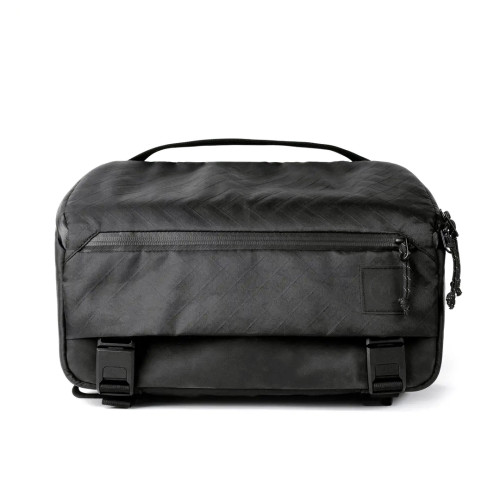 MOMENT RUGGED SLING - 10L (BLACK)