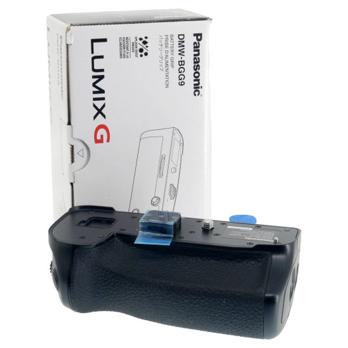 USED PANASONIC BATTERY GRIP BGG9
