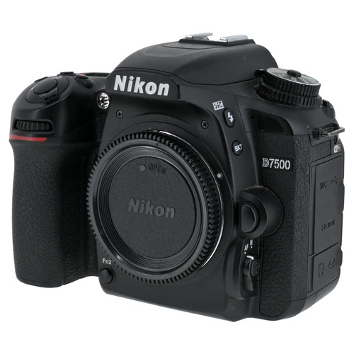 USED NIKON D7500 BODY
