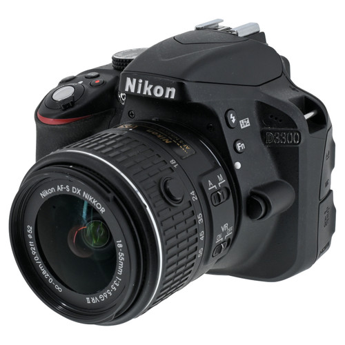 USED NIKON D3300 18-55MM KIT
