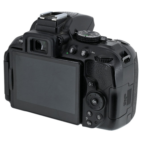 USED NIKON D5300 BODY