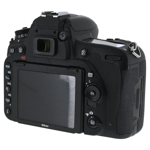 USED NIKON D750 BODY