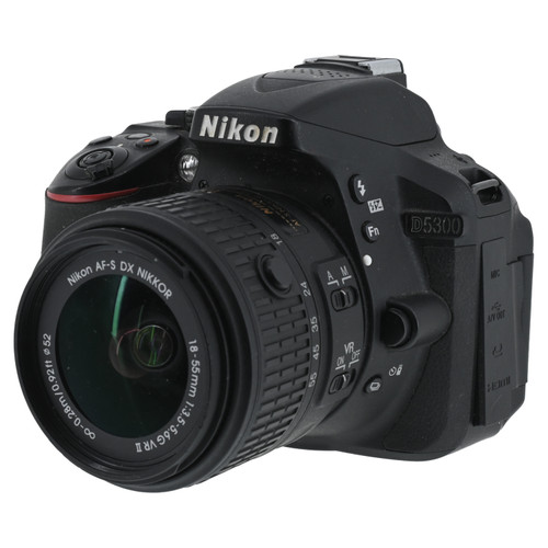 USED NIKON D5300 KIT