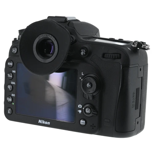 USED NIKON D7100 BODY