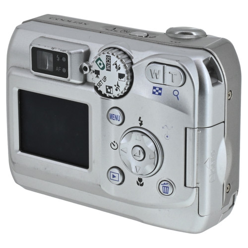 USED NIKON COOLPIX E3200