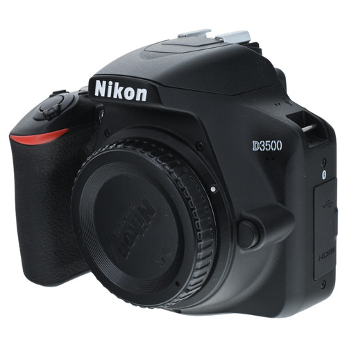 USED NIKON D3500 BODY