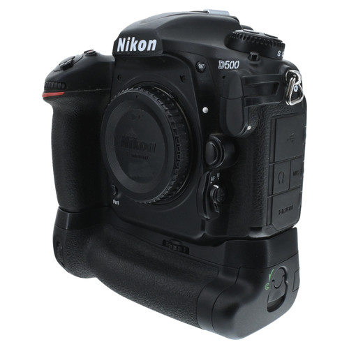 USED NIKON D500 W/GRIP