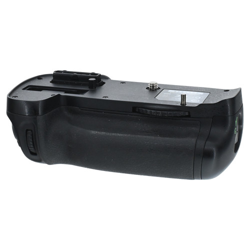 USED NIKON MB-D14 BATTERY GRIP