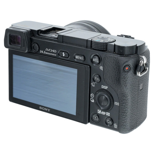 USED SONY A6000 16-50MM KIT