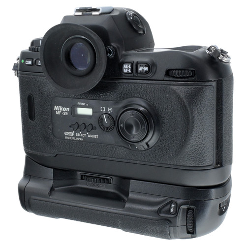 USED NIKON F100 W/MB-15
