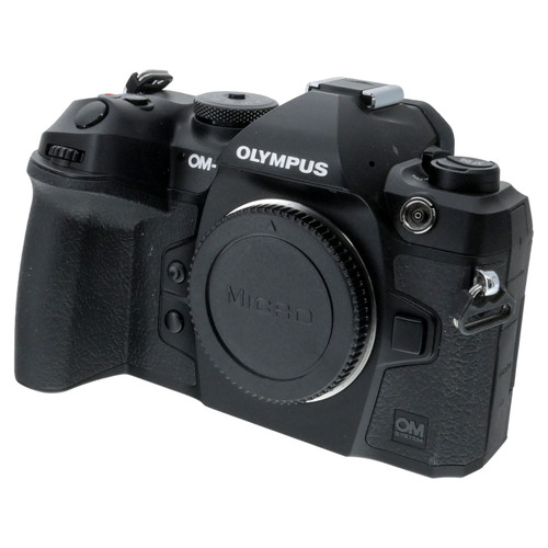 USED OLYMPUS OM-1