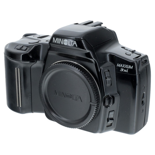 USED MINOLTA MAXXUM 3XI