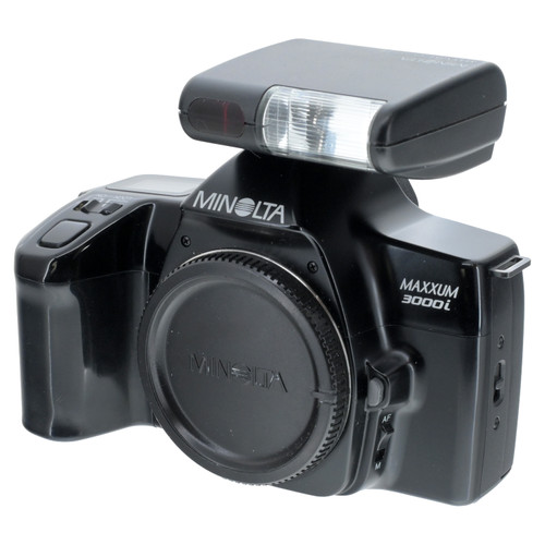 USED MINOLTA MAXXUM 3000I