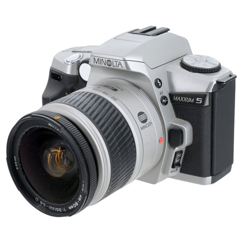 USED MINOLTA MAXXUM 5 KIT
