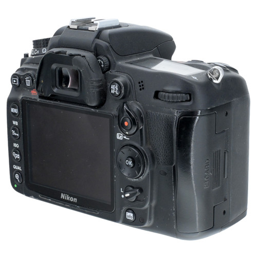 USED NIKON D7000 BODY