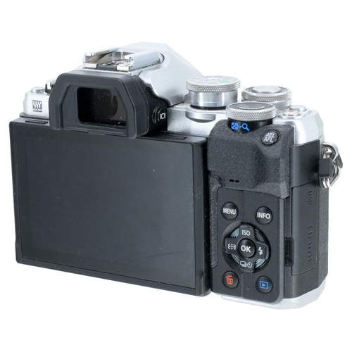 USED OLYMPUS OM-D E-M10 MARK IV  BODY (SILVER)