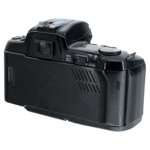 USED NIKON F-601 (N6006)