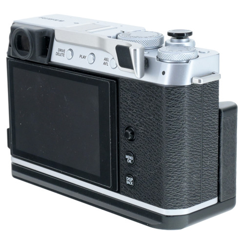 USED FUJIFILM X-E4 BODY