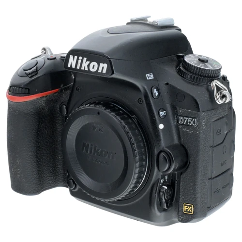USED NIKON D750 BODY