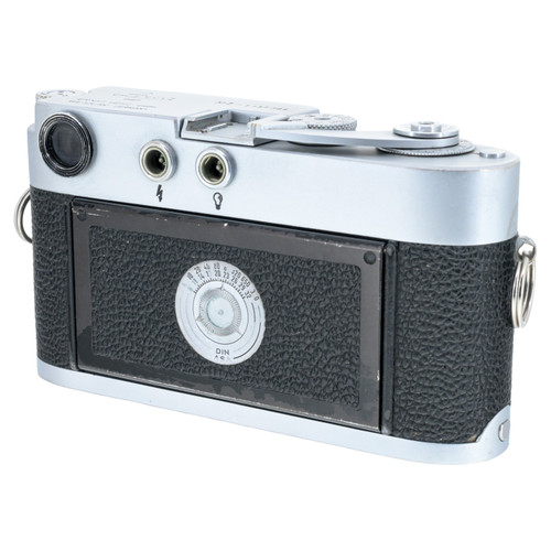 USED LEICA M2